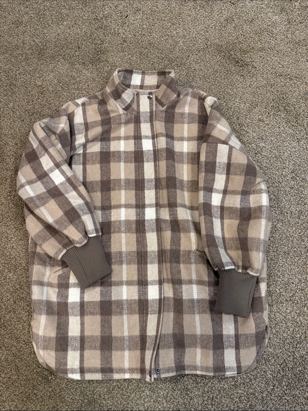 Plaid Zip-Front lightweight coat in Brown/Cream